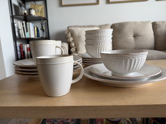 Lenox French Perle Groove white dinnerware set