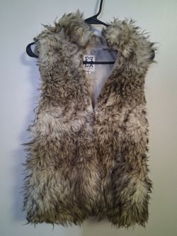 PGLA Faux Fur Vest Size small