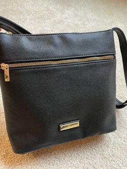 New London Fog purse
