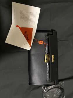 Kelly Cut Clutch