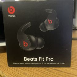 Beats by Dre Fit Pro Black Earbud Headphones