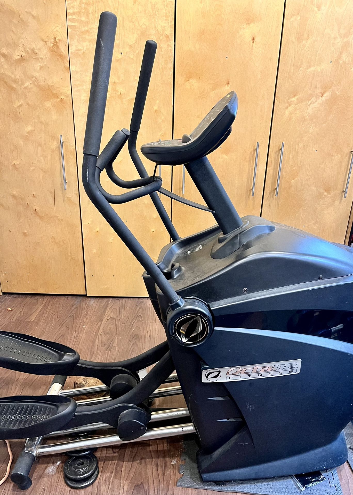 Elliptical Machine: Octane Firness