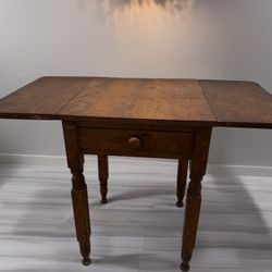 Antique Drop-Leaf Side Table – Circa 1840 – Walnut & Pine, Turned Legs, Single Drawer