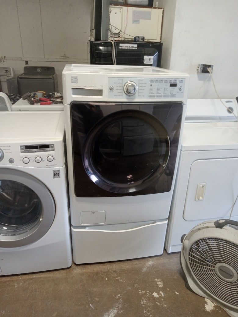 Kenmore King size Capacity Front Load Washing Machine Comes With A Complete 30 Day Warranty And Free Delivery Vancouver Area