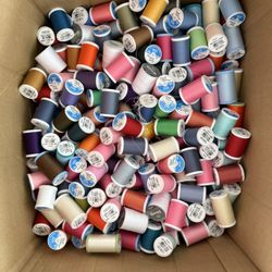 Different Color Threads