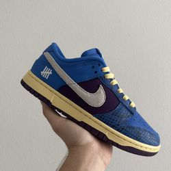 Nike Dunk Low Undefeated