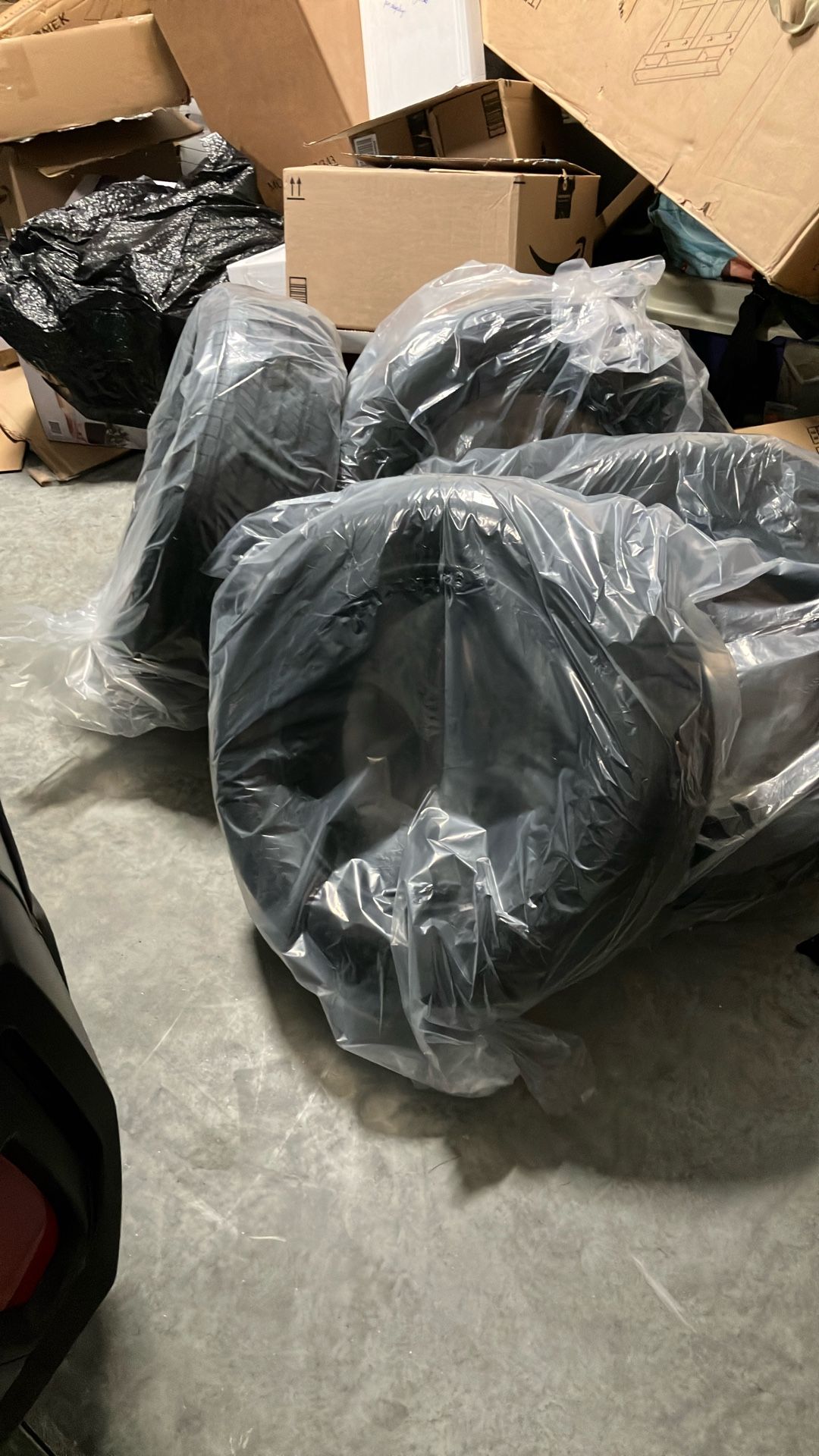Yokohama 225/60R17 G91 99H Tires