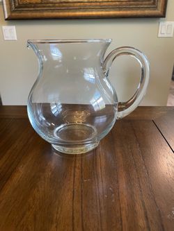Clear Glass Pitcher Like New Condition