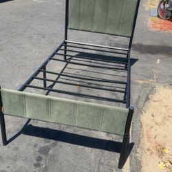 Twin Bed Frame 