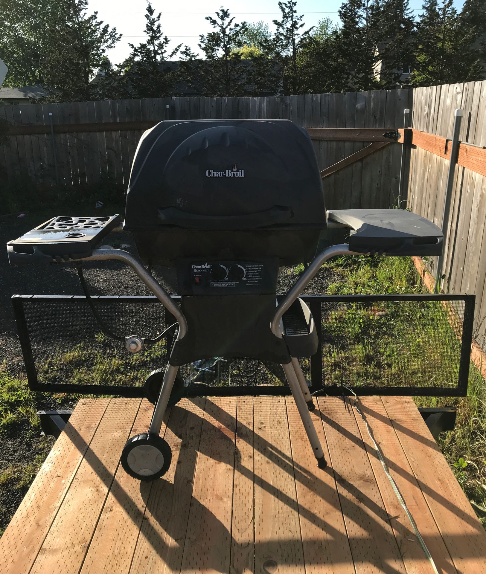 Charlie broil grill