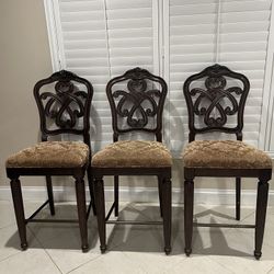 Bar stools (3)  & Chairs (3) for Kitchen Island