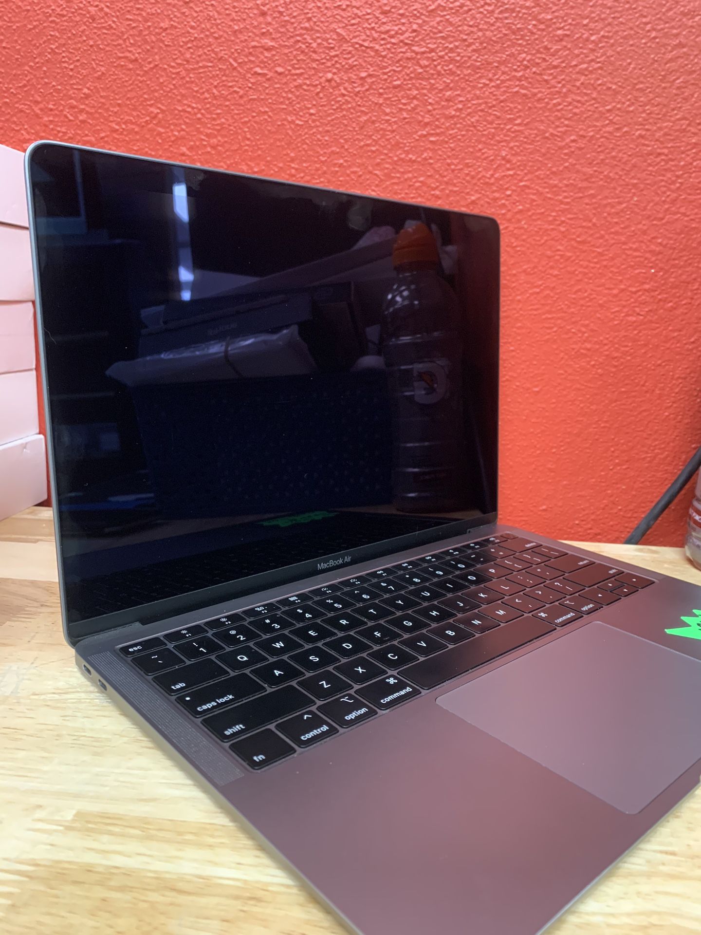 MacBook Air 2018年製 Core i5 8GB 250GB MacBook Air (Retina, 13-inch, 2018) - Technical