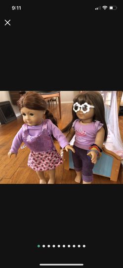 American Girl Dolls, AG bed, Clothes & Accessories
