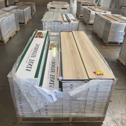 Up $0.89/sq ft 5.5mm~10mm Luxury Vinyl Plank Flooring SPC Flooring Wholesale Price 100+ Colors Available