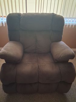 Oversized Recliner
