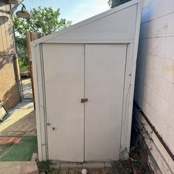 Free Outdoor Storage Shed 