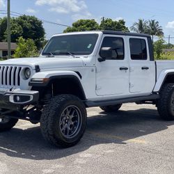 2021 Jeep Gladiador Trailhawk