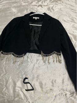 Black crop top