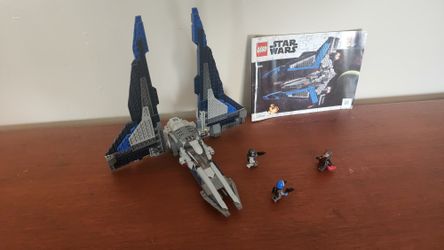 Description
LEGO Star Wars Mandalorian Starfighter (Set 75316)
Complete set in great condition. Includes all minifigures and original box.
Features:
B