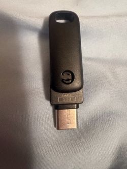 1TB USB-C Flash Drive