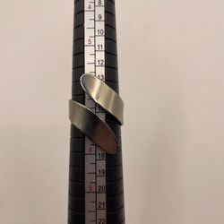 Unisex Silver tone open wrap ring- 6.5 - stamped Interior Hong Kong