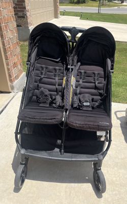Summer Infant 3Dpac CS+ Double Stroller (no Car Seat) Black - Car Seat  Compatible Lightweight Side By Side Baby Stroller with Convenient One-Hand  Fold for Sale in San Antonio, TX - OfferUp