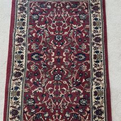 Kashan - Style Red Area Rug