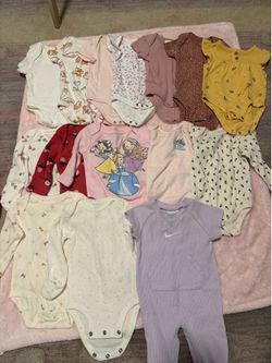 Babygirl clothes 3 months