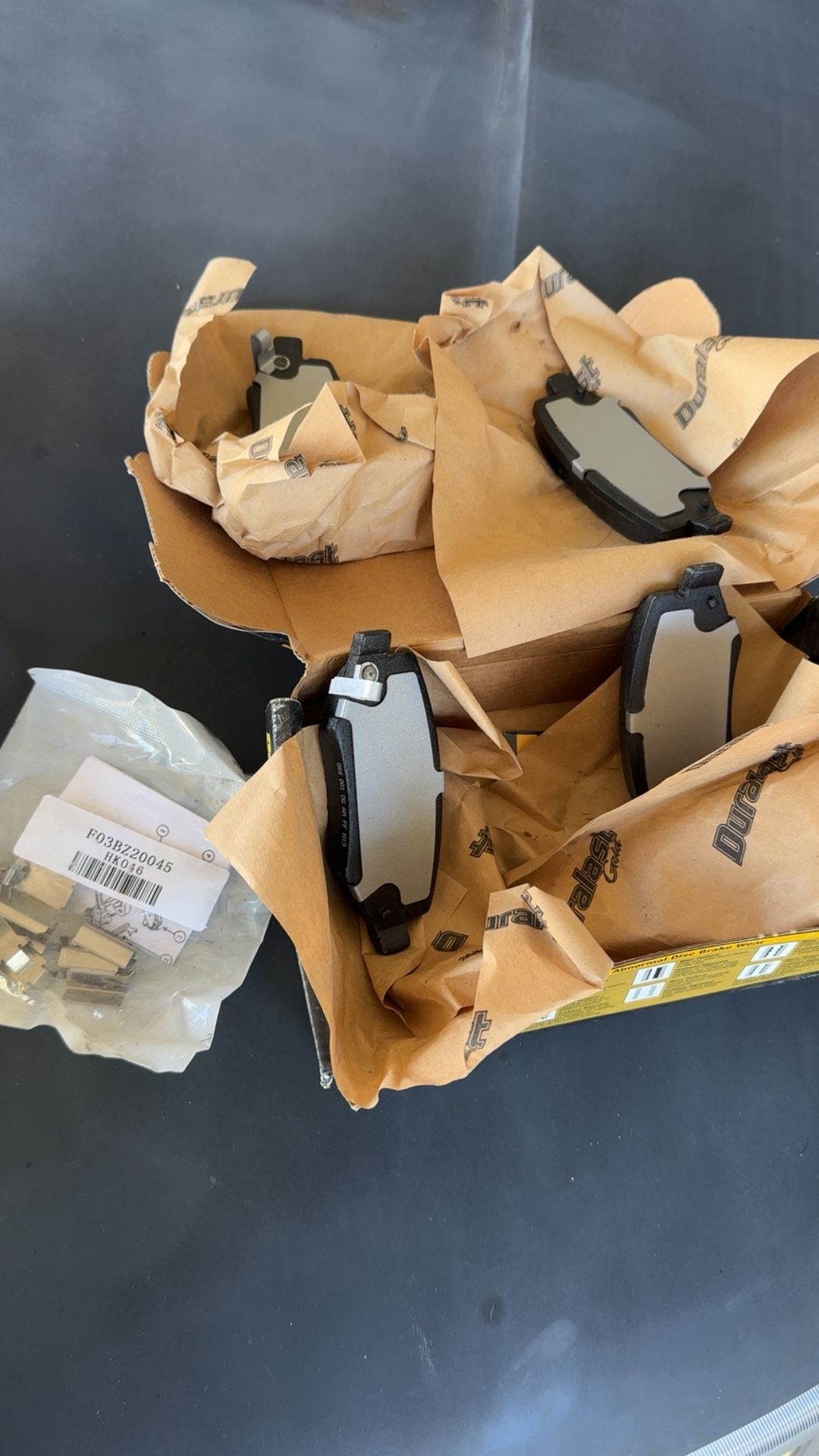 Jeep Liberty 08 Brake Pads Brand New