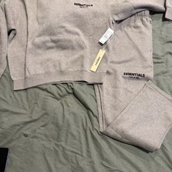 Dark Oatmeal Essentials Sweatsuit