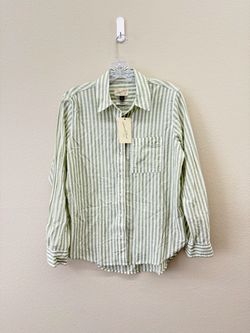 Universal Thread Green Striped Button-Down Shirt