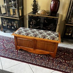 Cedar Chest / Bench $85