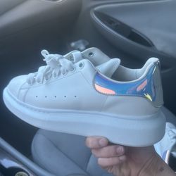 Alexander McQueens 38