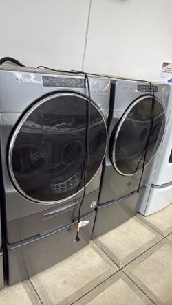 Whirlpool front load washer & gas dryer