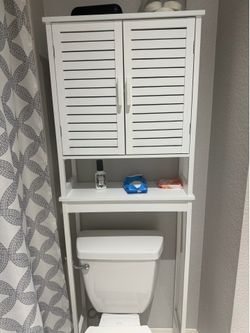 Over the toilet bathroom storage