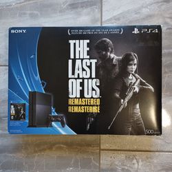 Sony PlayStation 4 (PS4) - The Last of Us Remastered Bundle