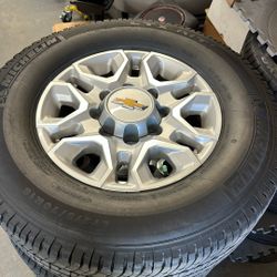 2025 Chevy Silverado 2500 18” Wheels 8x180 Wheels