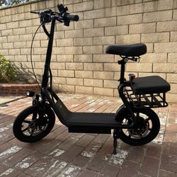 Electric scooter