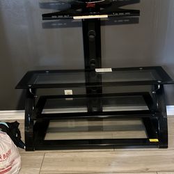 Entertainment center /tv stand hold up to 60 nice