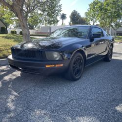 Ford Mustang 06