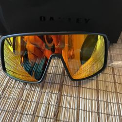 Oakley 
