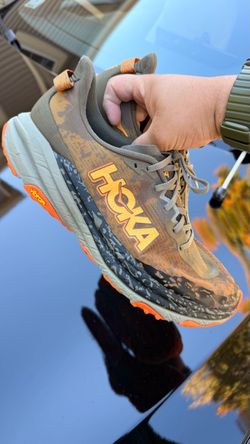 HOKA Speedgoat 6 Antique Olive / Squash | US 11.5