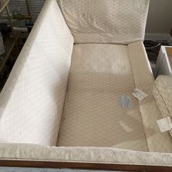 Love Seat White With Gold Threading