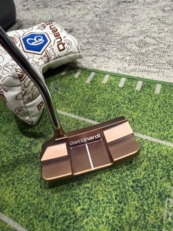 Bettinardi Queen B #6 Putter