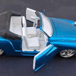 1/24 Scale Model Car