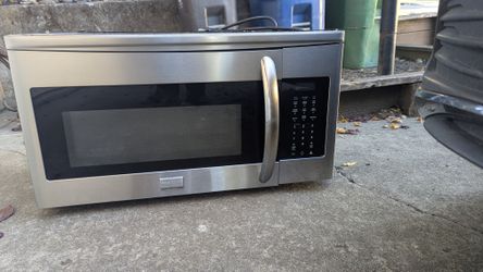 Frigidaire Gallery Microwave.