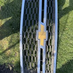 OEM Chevrolet Front Upper Grille For Suburban/Tahoe