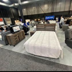 Queen Bedroom Set Available For Fast Delivery 