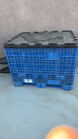 Container