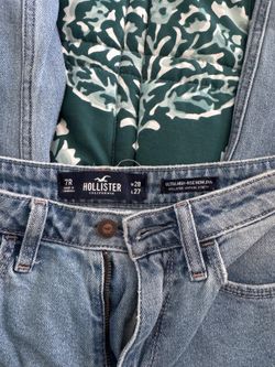 Hollister jeans